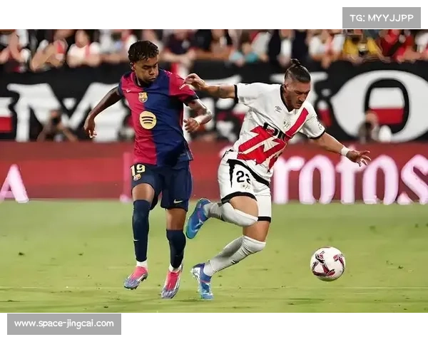 塞维利亚1-1平阿拉维斯,双方各有一名球员染红离场 塞维利亚1-1平阿拉维斯,双方各有一名球员染红离场